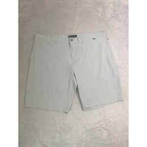 Travis Mathews Golf Shorts Mens 42‎ Light Gray Striped Stretch Classic Pockets